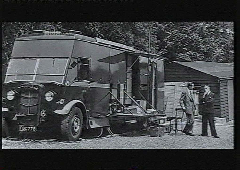 MCR 2 at a 'Top of the Form' OB. This unit was withdrawn in April 1950